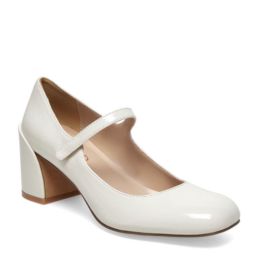 Women Silent D Heels | Korin Pump Oatmilk