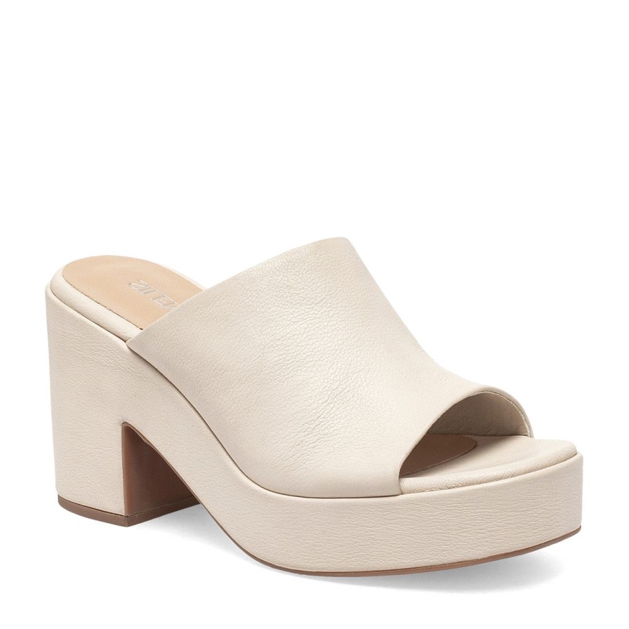 Women Silent D Platforms | Ceelia Sandal Oatmilk