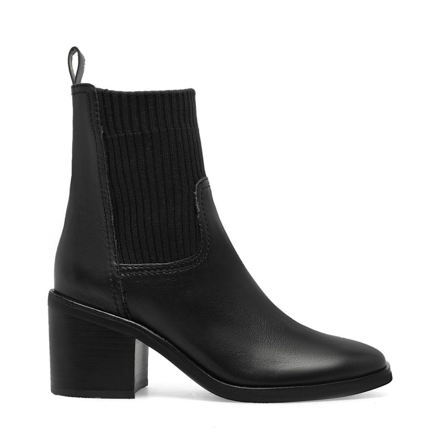 Women Silent D Ankle Boots | Nirvani Boot Black