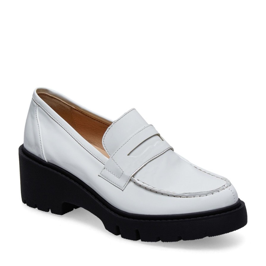 Women Silent D Flats & Loafers | Xainay Loafer White Black