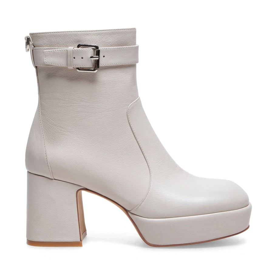 Women Silent D Ankle Boots | Odnee Boot Oatmilk